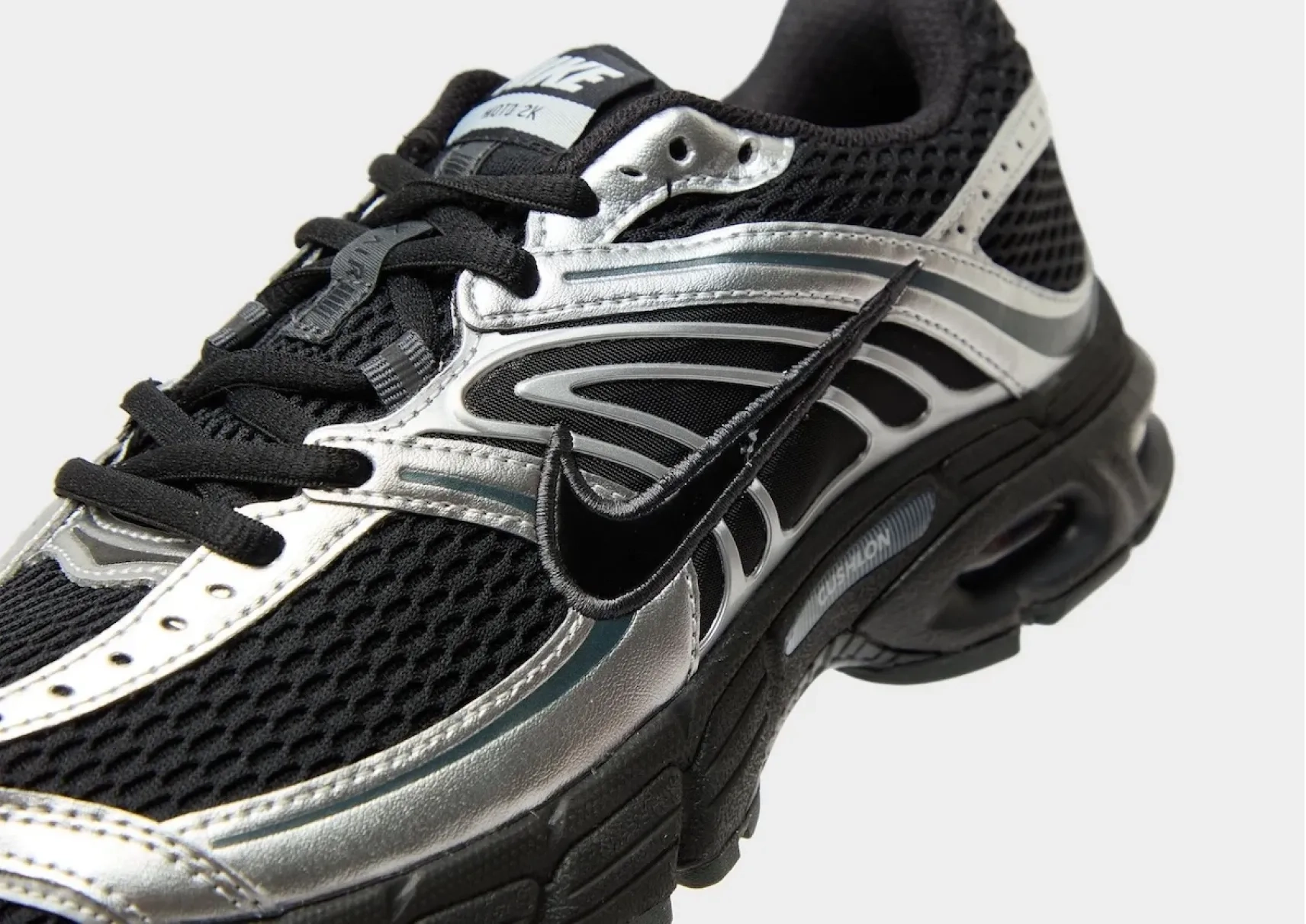 Nike Air Max Moto 2k : 20 ans après, le retour
