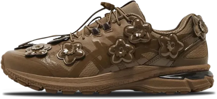 media/qyXIe6Poss8v/tmpcecilie-bahnsen-asics-gel-terrain-brown-1203A526-200.webp-2000x2000.webp
