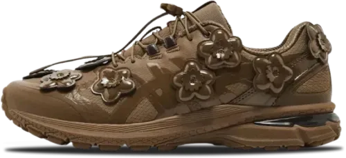 image de Cecilie Bahnsen Asics Gel Terrain Brown 1203A526-200