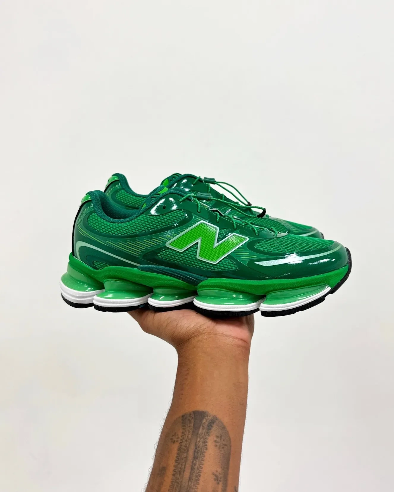 Amine New Balance Abzorb 2000 Biblioteca U2000ME