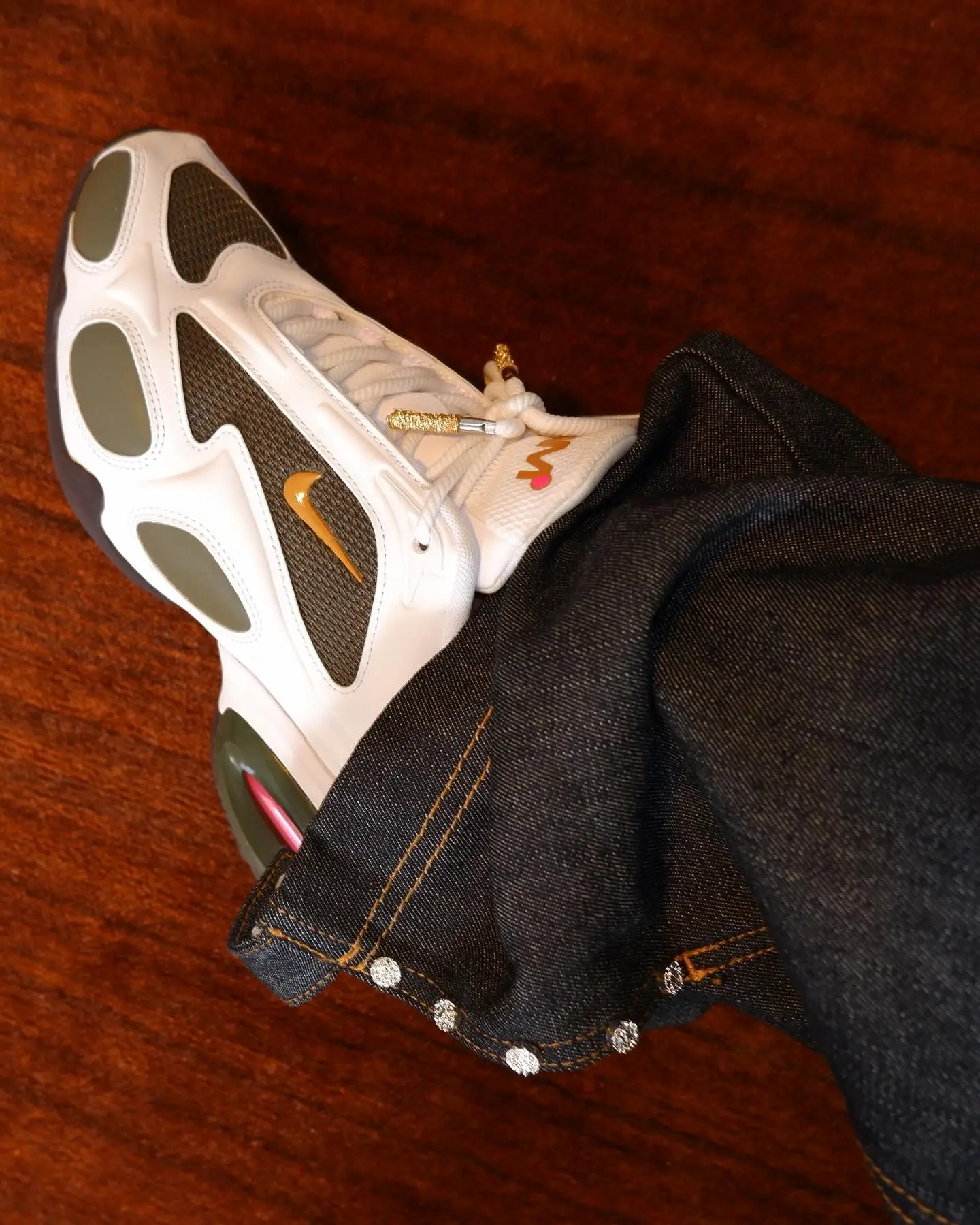 Veneda Carter x Nike Air Max Muse White Hyper Pink HV9928-100