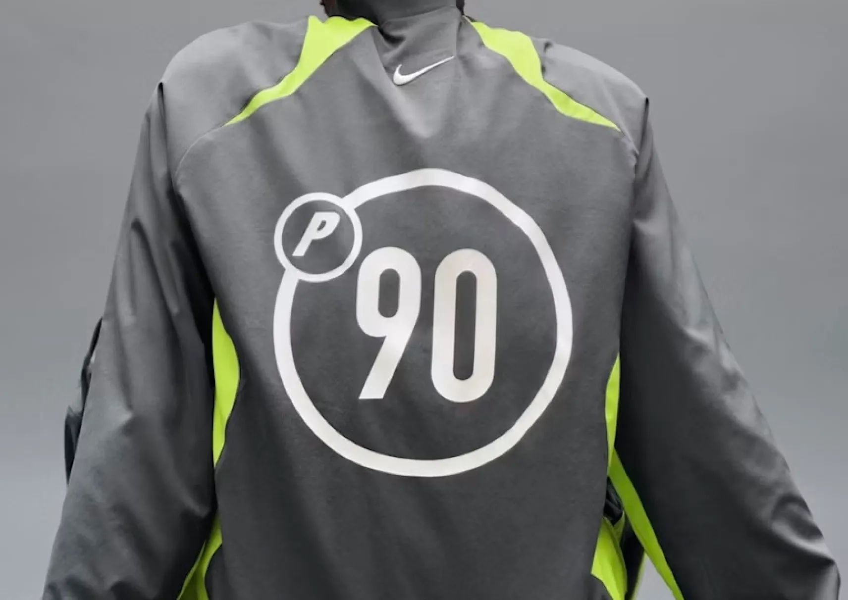 Palace et Nike : la Total 90 de retour avec P90 !