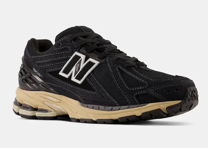 new-balance-1906r-black-m1906rk 01.webp