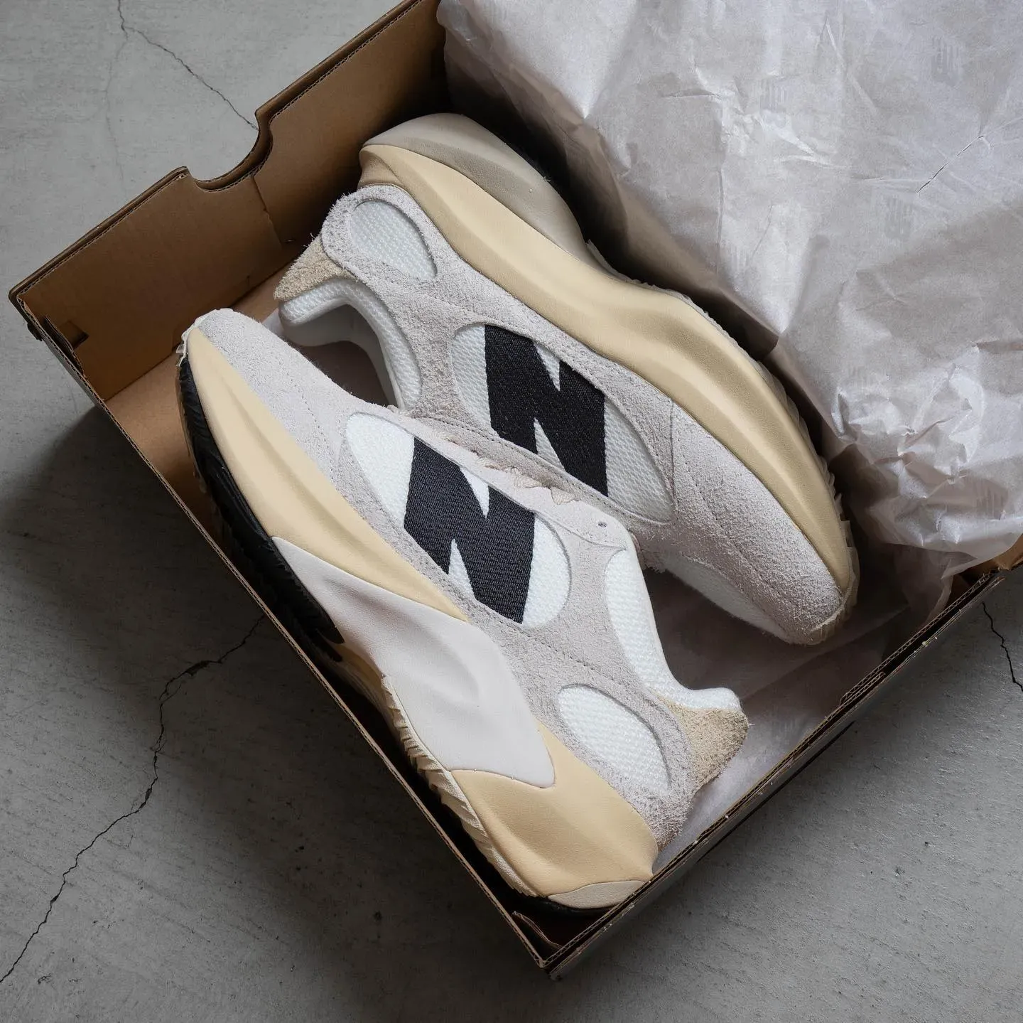 new balance warped runner sea salt UWRPDMOB