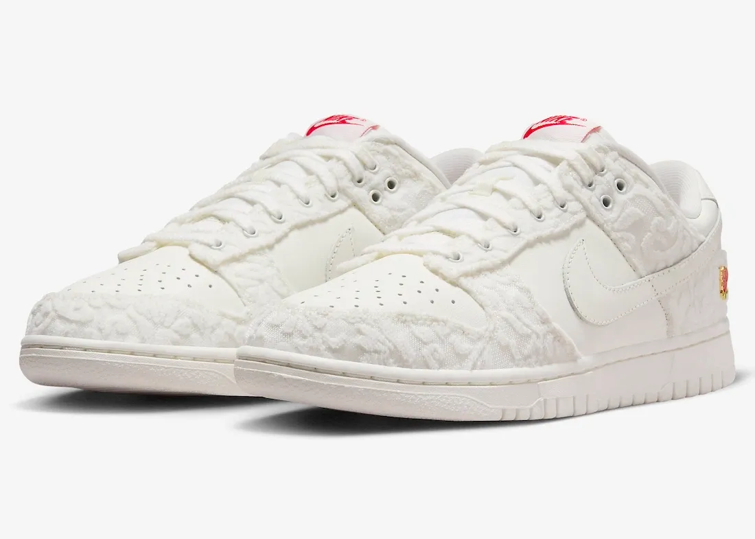 nike dunk low wmns get her flowers FZ3775-133