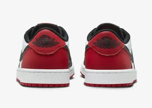 Air-Jordan-1-Low-OG-Black-Toe-CZ0790-106 05.webp