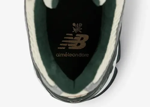 aime-leon-dore-new-balance-1906r-green-m1906rl1 10.webp