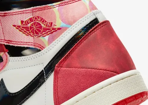 air-jordan-1-high-og-sp-spider-verse-dv1748-601 08.webp