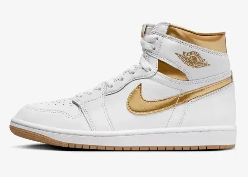 air-jordan-1-high-og-wmns-metallic-gold-fd2596-107 02.webp