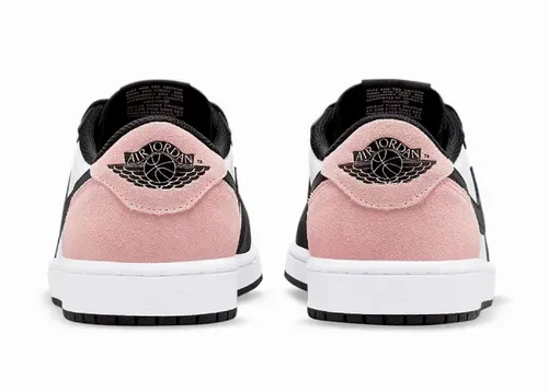 air-jordan-1-low-og-bleached-coral-cz0790-061 5.webp