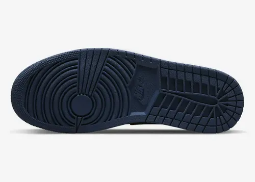 air-jordan-1-low-og-mystic-navy-cz0790-041 6.webp
