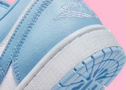 air-jordan-1-low-wmns-aluminum-dc0774-141 8.webp