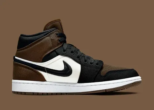 air-jordan-1-mid-mocha-toe 3.webp