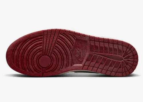 air-jordan-1-retro-high-og-lost-and-found-dz5485-612 06.webp