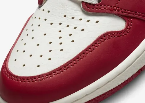 air-jordan-1-retro-high-og-lost-and-found-dz5485-612 7.webp