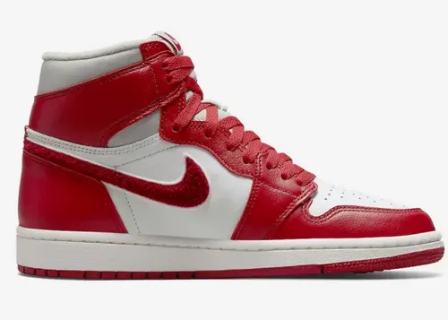 air-jordan-1-retro-high-og-wmns-newstalgia-dj4891-061 03.webp