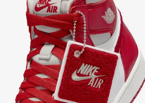 air-jordan-1-retro-high-og-wmns-newstalgia-dj4891-061 07.webp