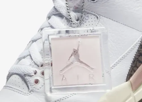 air-jordan-3-retro-wmns-dark-mocha-ck9246-102 7.webp