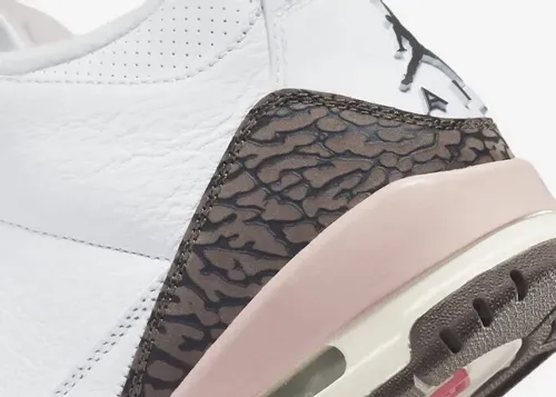 air-jordan-3-retro-wmns-dark-mocha-ck9246-102 9.webp
