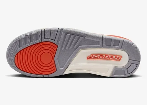 air-jordan-3-wmns-georgia-peach-ck9246-121 06.webp