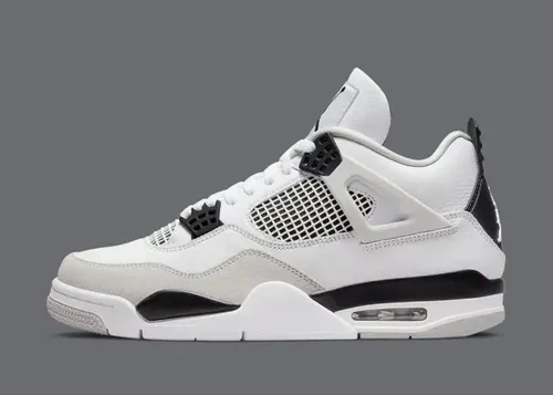 air-jordan-4-retro-military-black-dh6927-111-1.webp