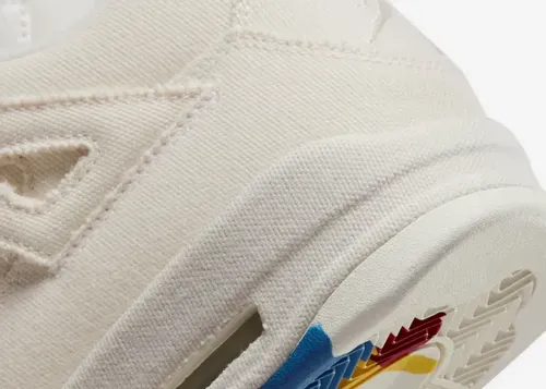 air-jordan-4-retro-wmns-blank-canvas-dq4909-100 7.webp