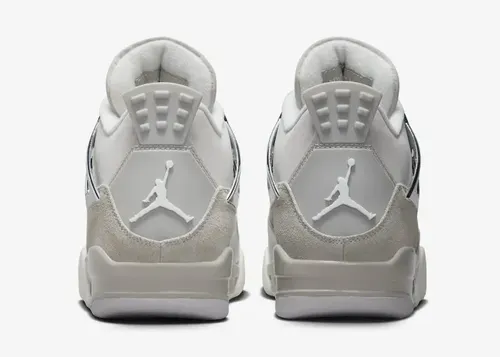 air-jordan-4-retro-wmns-frozen-moments-aq9129-001-4.webp