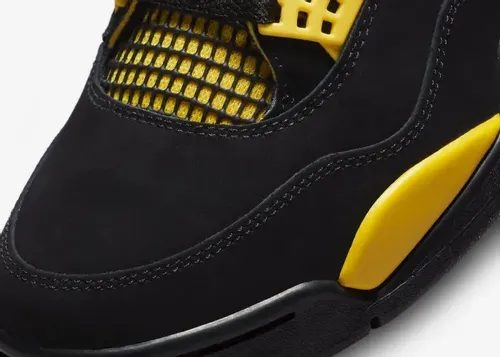 air-jordan-4-thunder-dh6927-017 07.webp