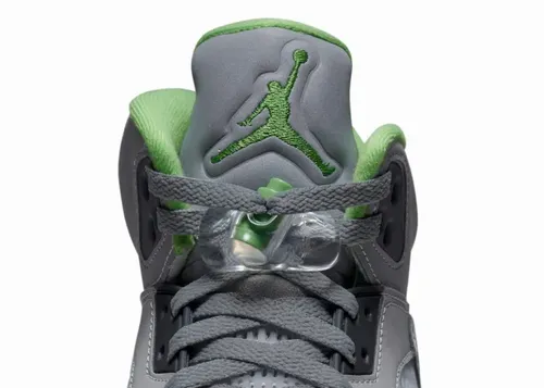 air-jordan-5-green-bean-dm9014-003 9.webp