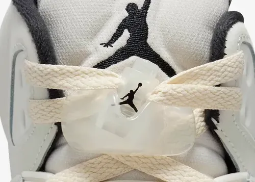 air-jordan-5-se-sail-fn7405-100 09.webp