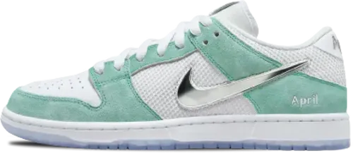 image de April Skateboards Nike SB Dunk Low  FD2562-400