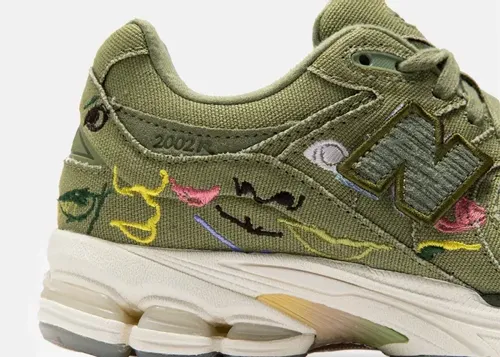 bryant-giles-new-balance-2002r-m2002rag 5.webp