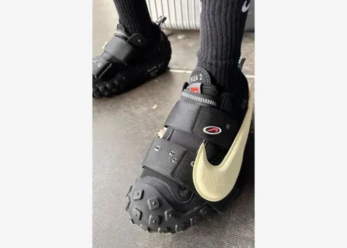 cactus-plant-flea-market-nike-air-flea-2-black-dv7164-001 01.webp