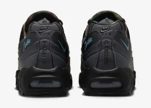 corteiz-nike-air-max-95-sp-aegean-storm-fb2709-002 05.webp