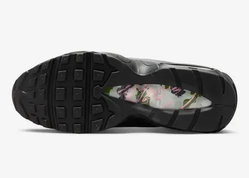 corteiz-nike-air-max-95-sp-pink-beam-fb2709-001 6.webp