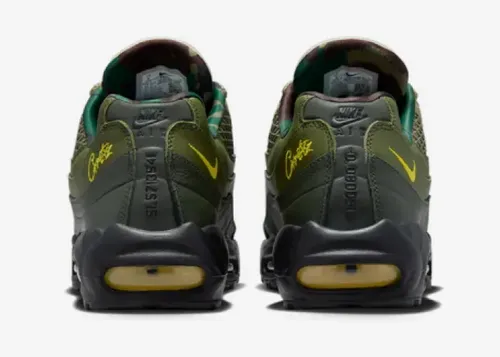 corteiz-nike-air-max-95-sp-sequoia-fb2709-300 05.webp