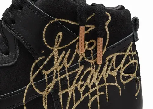faust-nike-sb-dunk-high-black-and-metallic-gold-dh7755-001 08.webp