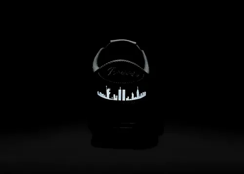 huf-nike-sb-dunk-low-nyc-fd8775-100 06.webp