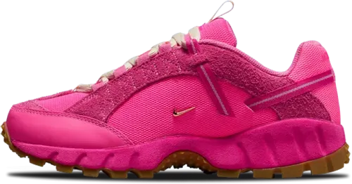 image de Jacquemus Nike Air Humara Pink DX9999-600