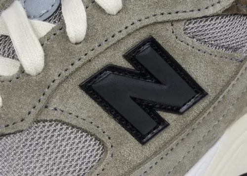 jjjjound-new-balance-991-made-in-uk-grey-m991jja 10.webp