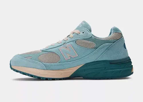 joe-freshgoods-new-balance-993-performance-art-blue-mr993jf1 3.webp