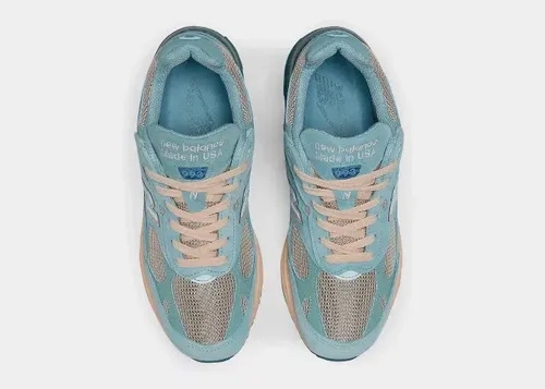joe-freshgoods-new-balance-993-performance-art-blue-mr993jf1 4.webp