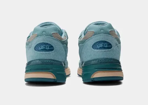 joe-freshgoods-new-balance-993-performance-art-blue-mr993jf1 5.webp