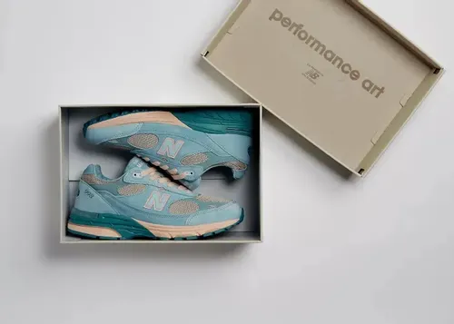 joe-freshgoods-new-balance-993-performance-art-blue-mr993jf1 7.webp