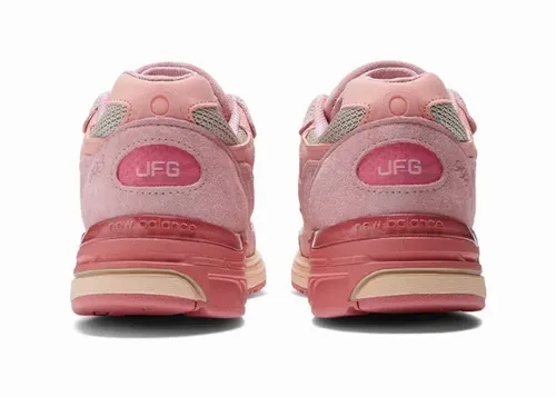 joe-freshgoods-new-balance-993-performance-art-pink 4.webp