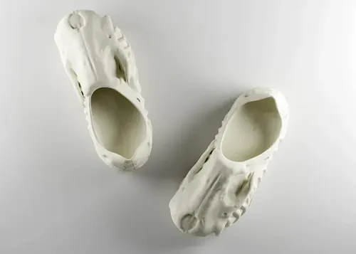 kitowares-jaguar-runner-aged-bone 3.webp