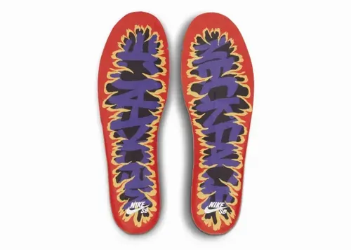 neckface-nike-sb-dunk-low-dq4488-001 10.webp