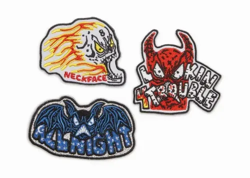 neckface-nike-sb-dunk-low-dq4488-001 12.webp