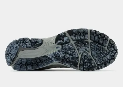 new-balance-2002r-gore-tex-light-grey-m2002rxb 04.webp