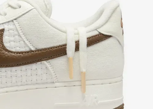 nike-air-force-1-low-snkrs-day-dx2666-100 10.webp